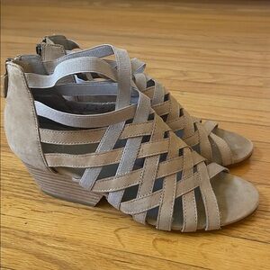 Eileen Fisher Oodle Criss Cross Sandal Size 7